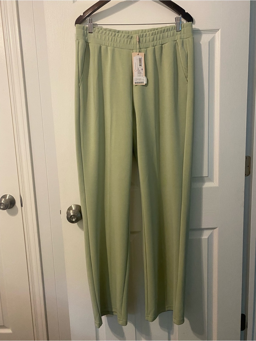 ESQUALO Sage Green Wide Leg Modal Soft Quiet Luxury Loungewear Trouser Size 2XL - Picture 1 of 16